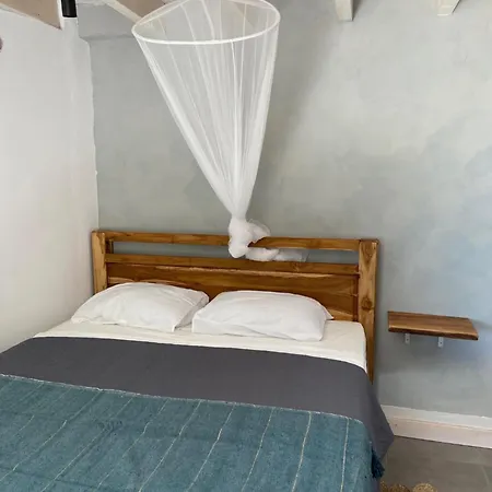 Moani Agios Panteleimon (Corfu)