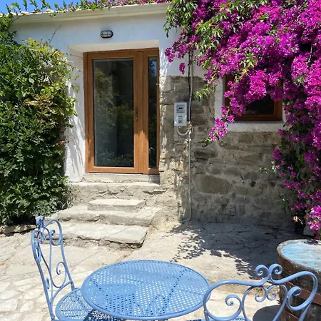 Moani By Corfu Solutions * Agios Panteleimon (Corfu)